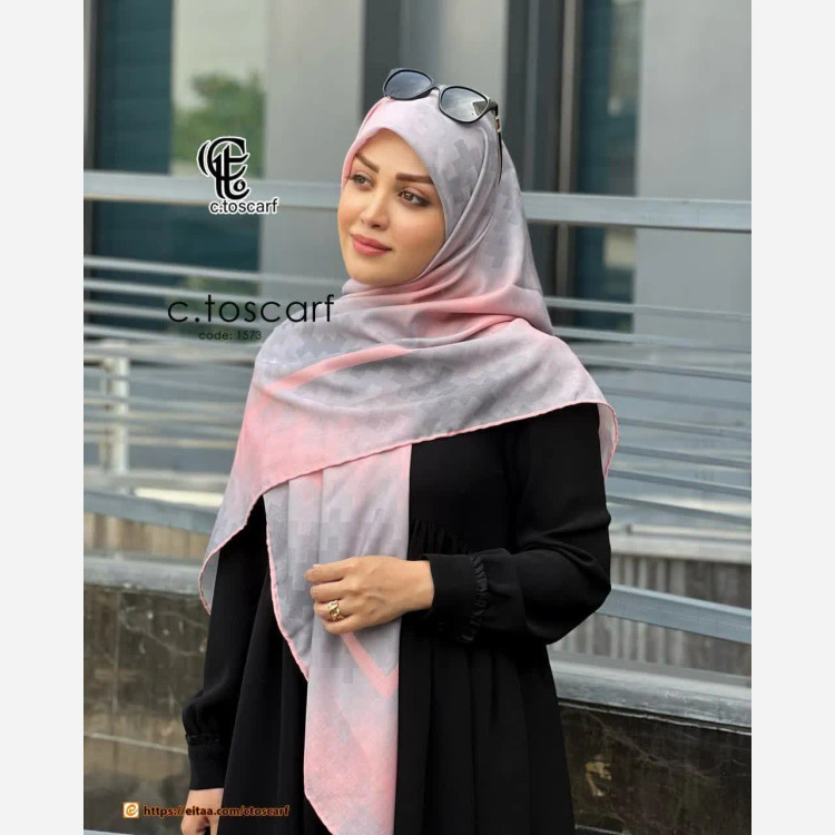 روسری نخی کاستوم طرح پیکسل قواره بزرگ 140 سانتیمتر صورتی سیتو