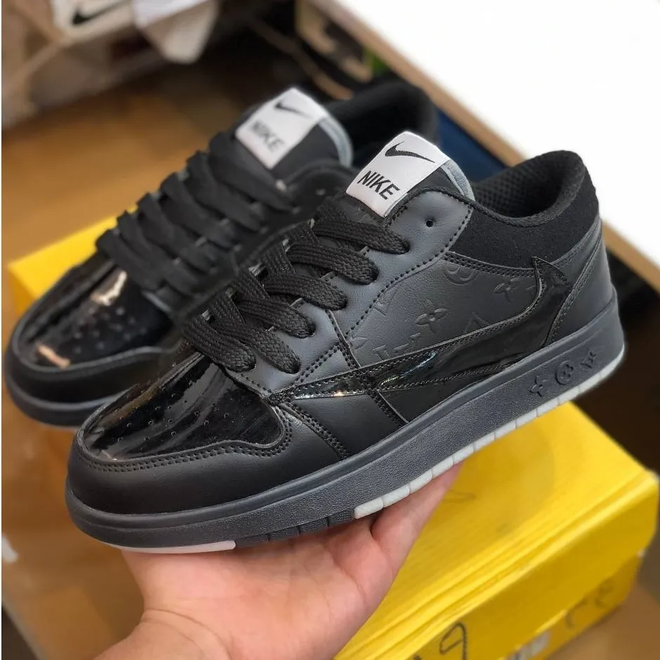 کفش نایک ایر فورس مدل تراویس مردانه تمام مشکی با رویه چرم صنعتی