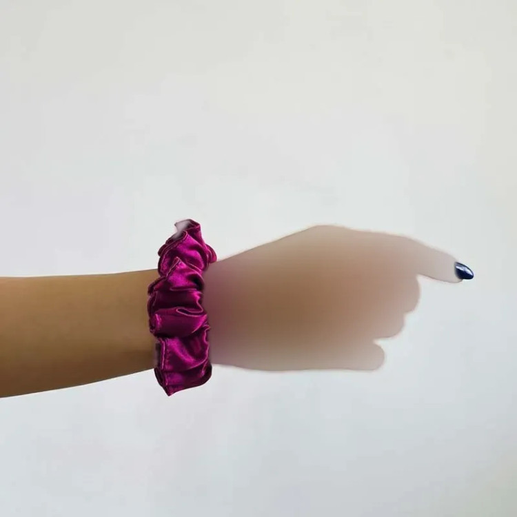 کش موی زنانه مدل اسکرانچی ساتن کد 1024