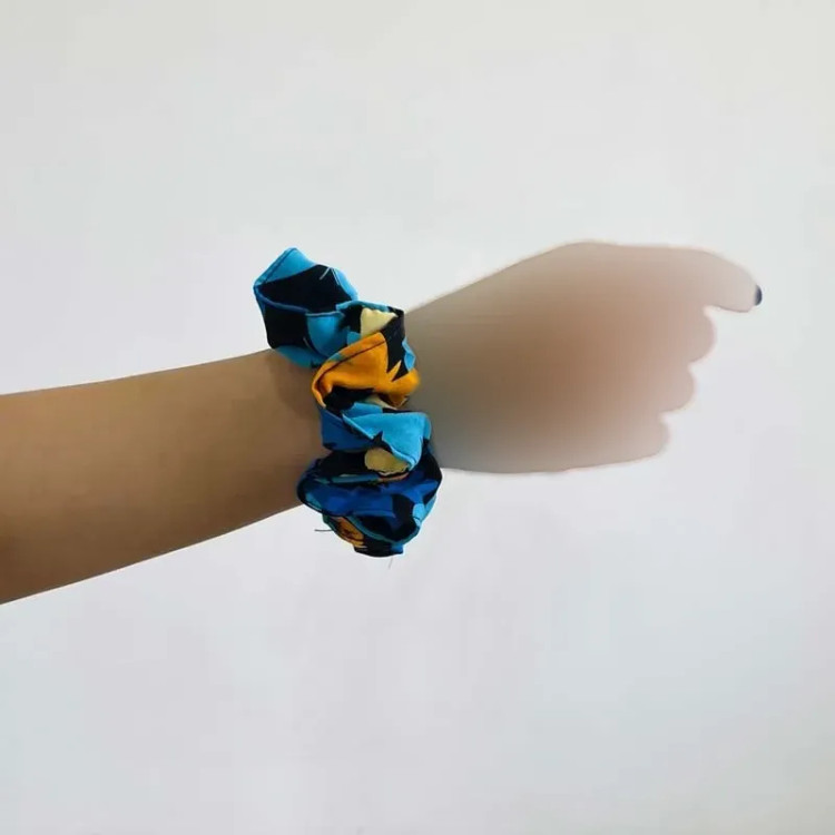 کش موی زنانه مدل اسکرانچی ساتن کد 1024