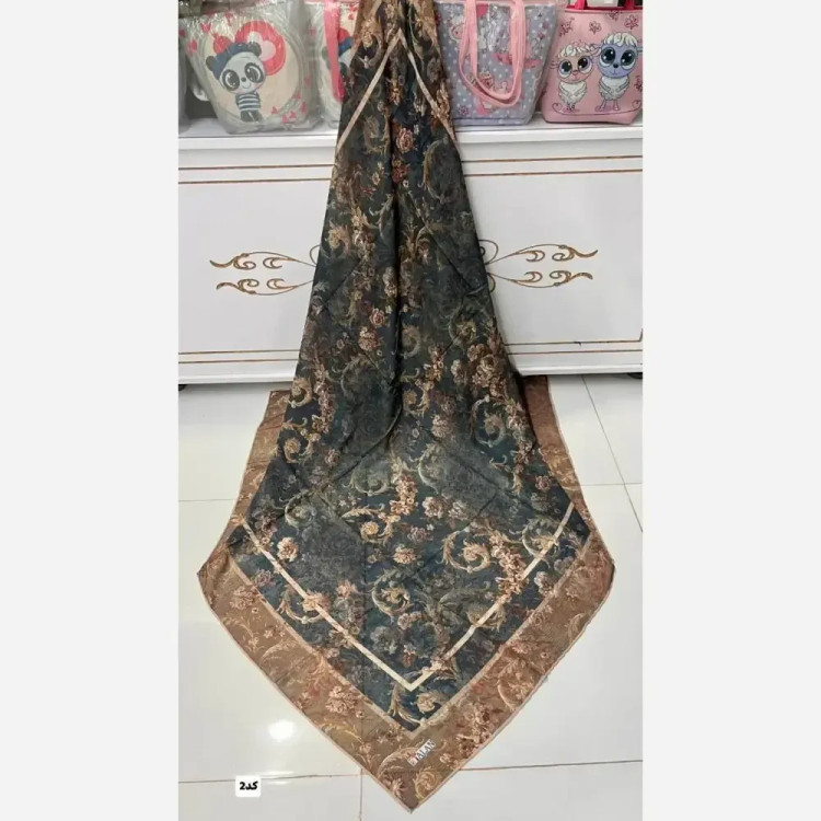 روسری نخی قواره 140 طرح پروانه دور دست دوز مناسب زیر چادر
