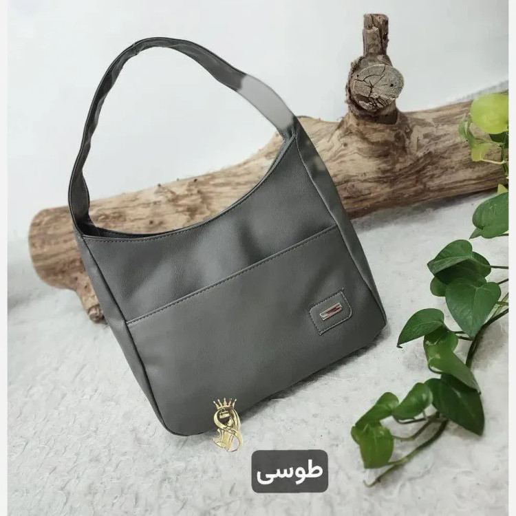 کیف اسپرت زنانه مدل لونا جنس چرم خارجی بزرگ و جادار