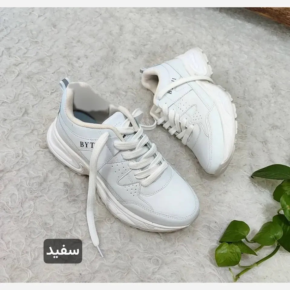 کتونی لژدار طبی زنانه مدل بایتجی با رویه چرم صنعتی و زیره PU