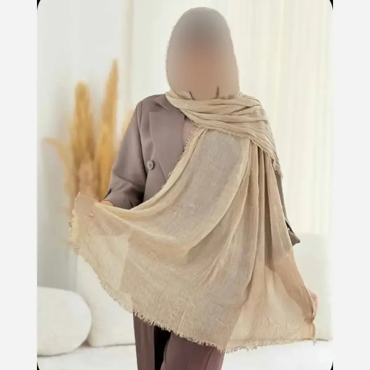 شال پلیسه لمه دار دور ریش ابعاد 175 در 75 سانتی متر
