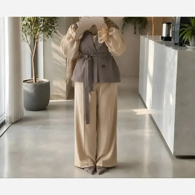 ست سه تیکه زنانه مدل روژین جنس مازراتی شامل وست شومیز و شلوار پیله دار