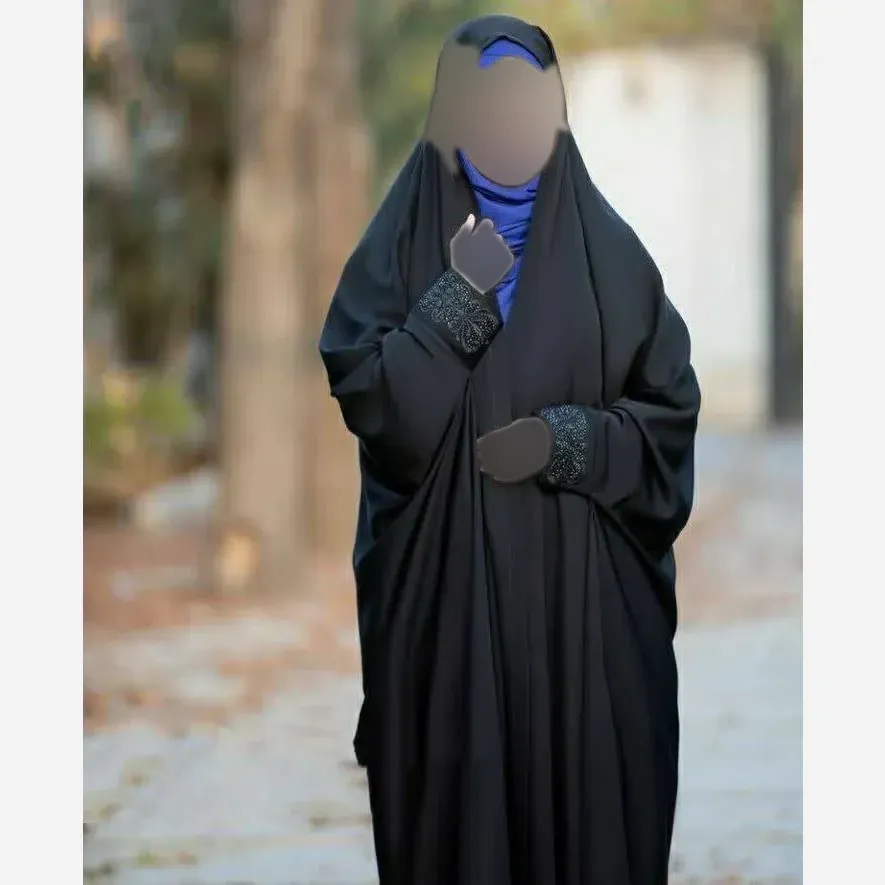 چادر دانشجویی مشکی جنس کرپ حریرالاسود