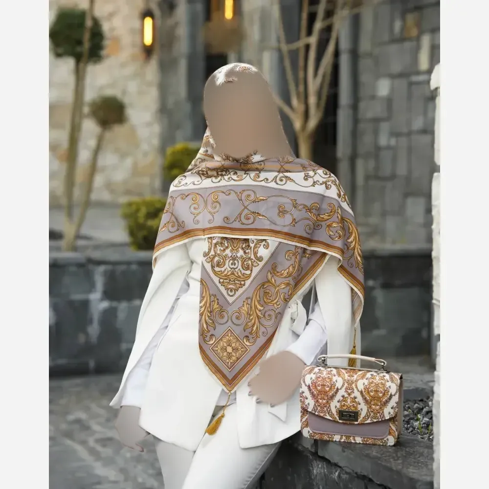 ست کیف و روسری الیزابت با کیف مخمل و چرم و روسری نخی منگوله دار