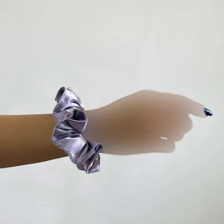 کش موی زنانه اسکرانچی ساتن