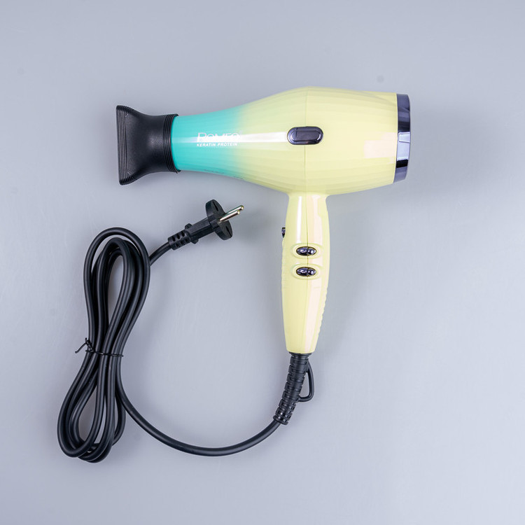 سشوار حرفهای 2200 وات رومئو مدل RM-5151، موتور AC، وزن 682 گرم، دارای سری متمرکزکننده باریک با ویژگی صافکنندگی، با قابلیت باد سرد، فناوری تولید یون