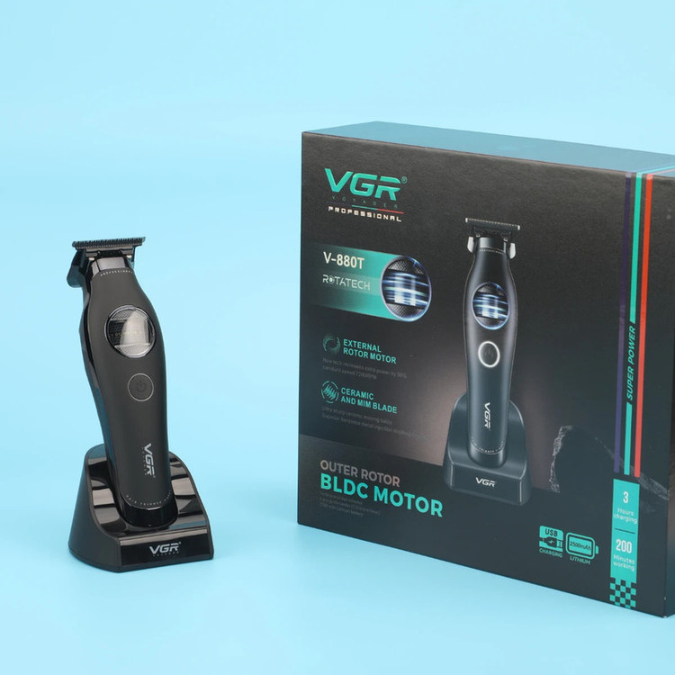 ماشین اصلاح موی صورت شارژی وی جی ار مدل V-880 T با تیغه سرامیکی خودتیز شونده، طراحی ارگونومیک، قابلیت شارژ سریع و اصلاح با شماره صفر