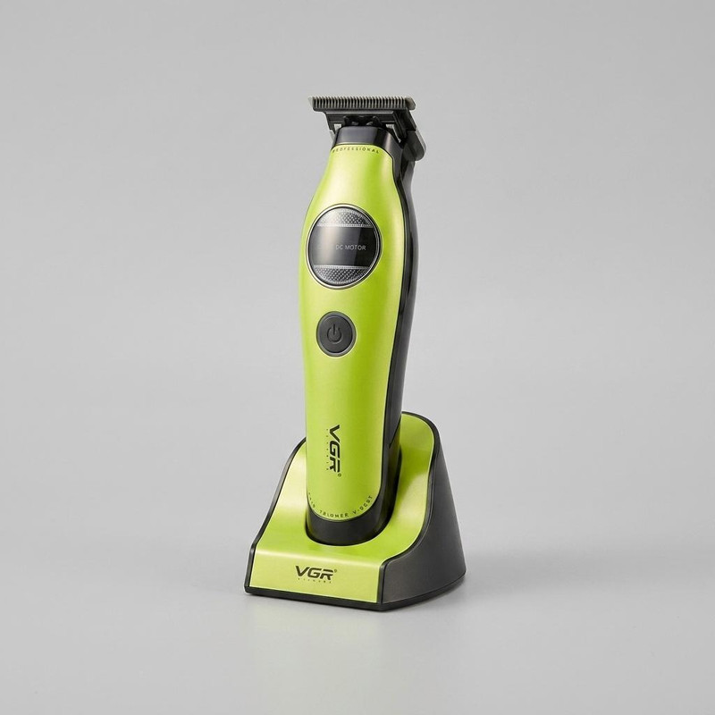 ماشین اصلاح موی صورت شارژی وی جی ار مدل V-880 T با تیغه سرامیکی خودتیز شونده، طراحی ارگونومیک، قابلیت شارژ سریع و اصلاح با شماره صفر