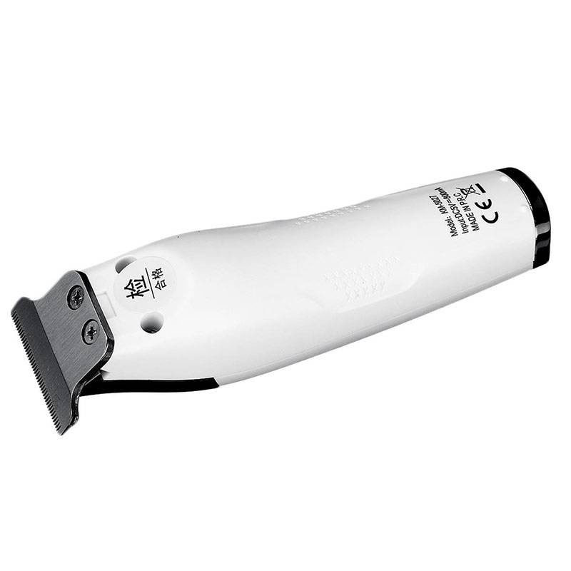 ماشین اصلاح موی صورت کیمی مدل KM-5027 با تیغه تیتانیوم پیشرفته، باتری قابل شارژ با 240 دقیقه مدت استفاده، قابلیت اصلاح خشک و مرطوب، تنظیم طول اصلاح از 0.1 تا 3 میلیمتر و طراحی ارگونومیک کمصدا