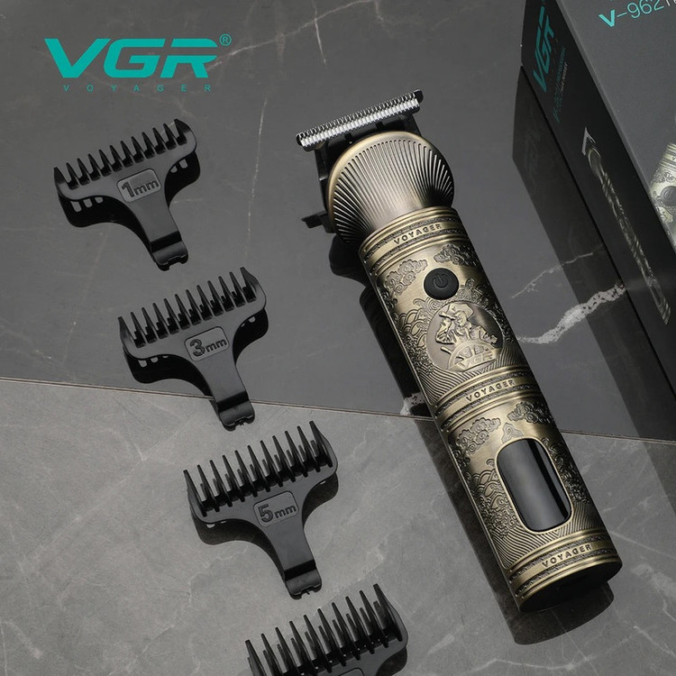 ست ماشین اصلاح موی صورت و بدن وی جی ار مدل V-106 با تیغه استیل پیشرفته، قابلیت اصلاح خشک و مرطوب، باتری 1200 میلیآمپر ساعت، شارژ سریع، نمایش وضعیت باتری، طراحی ارگونومیک، همراه با 9 عدد شانه و کیف نگهداری