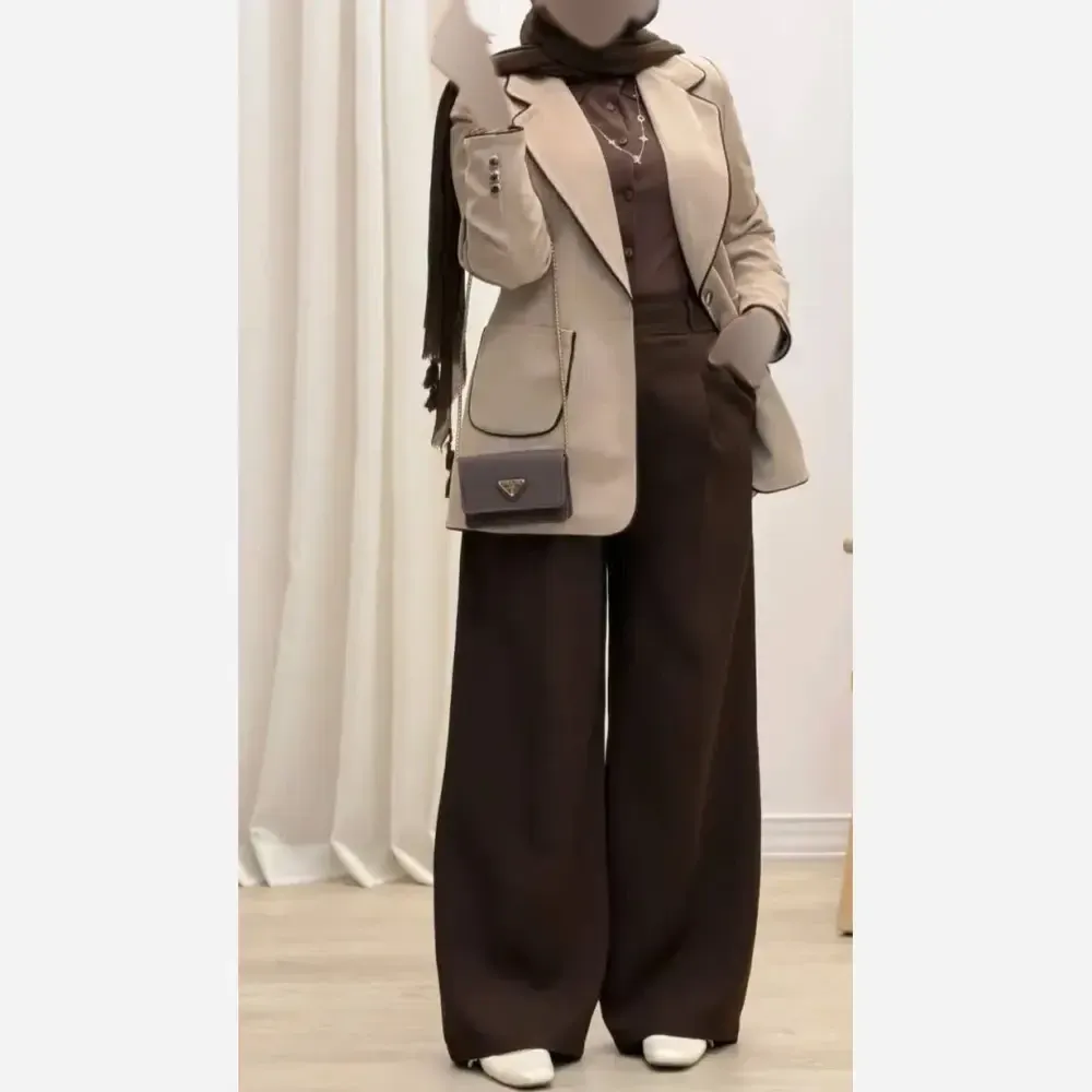 کت و شلوار دو رنگ کرپ مازراتی زنانه در رنگ بندی متنوع و سایزبندی 1 و 2
