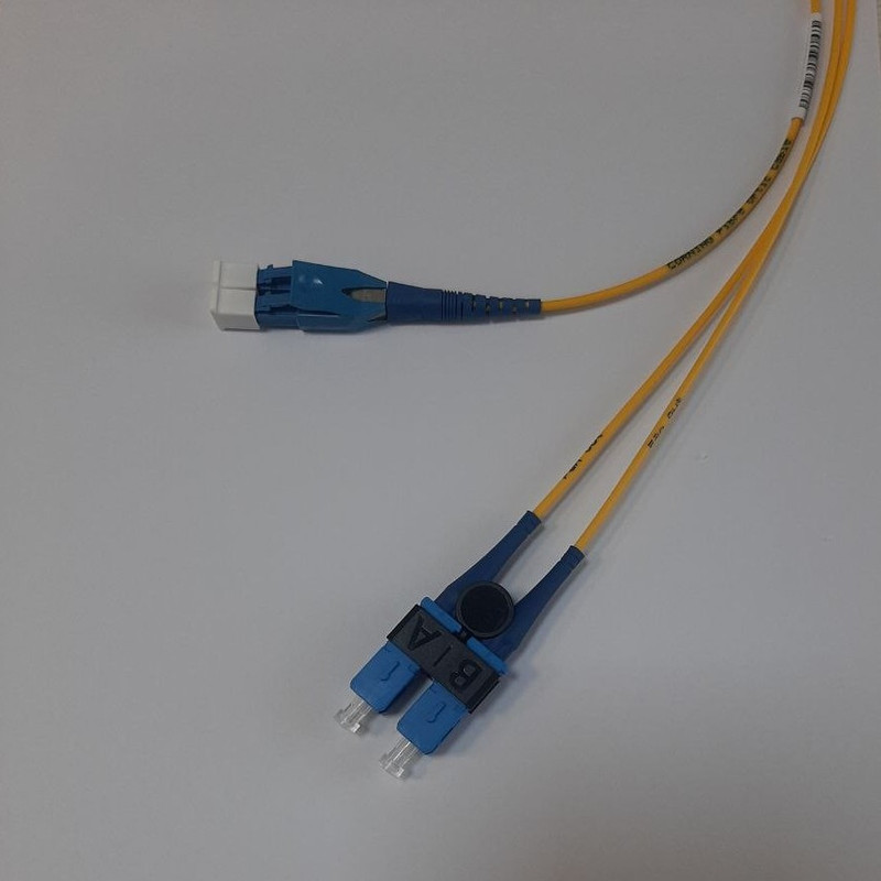 پچ کورد فیبر نوری کورنینگ مدل E727802GNZ20005M