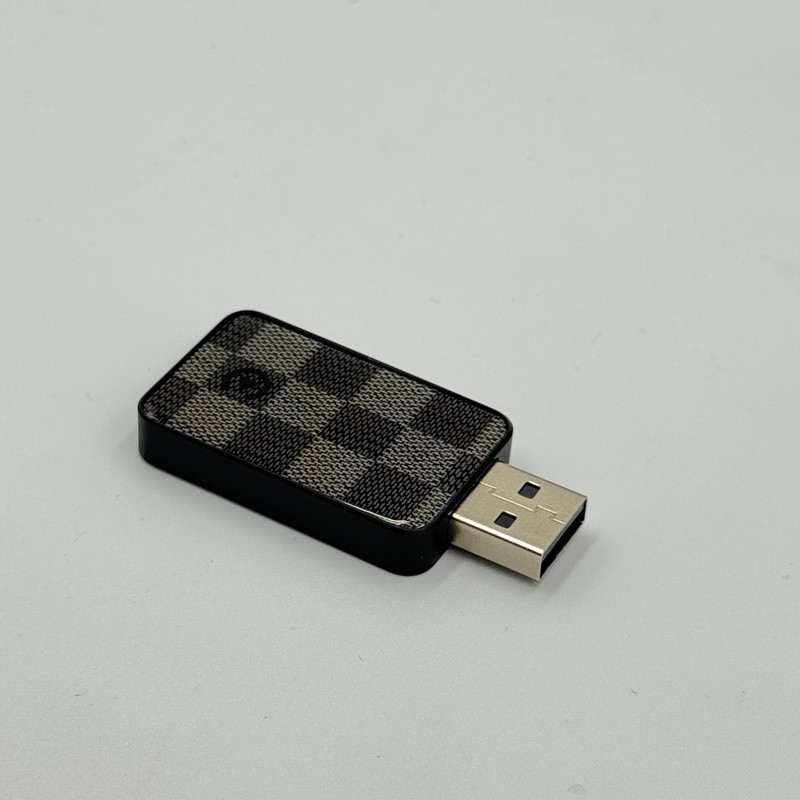 کارپلی و اندروید اتو مدل Wireless CarPlay/Android Auto به همراه مبدل USB به USB-C و کابل افزایش طول USB