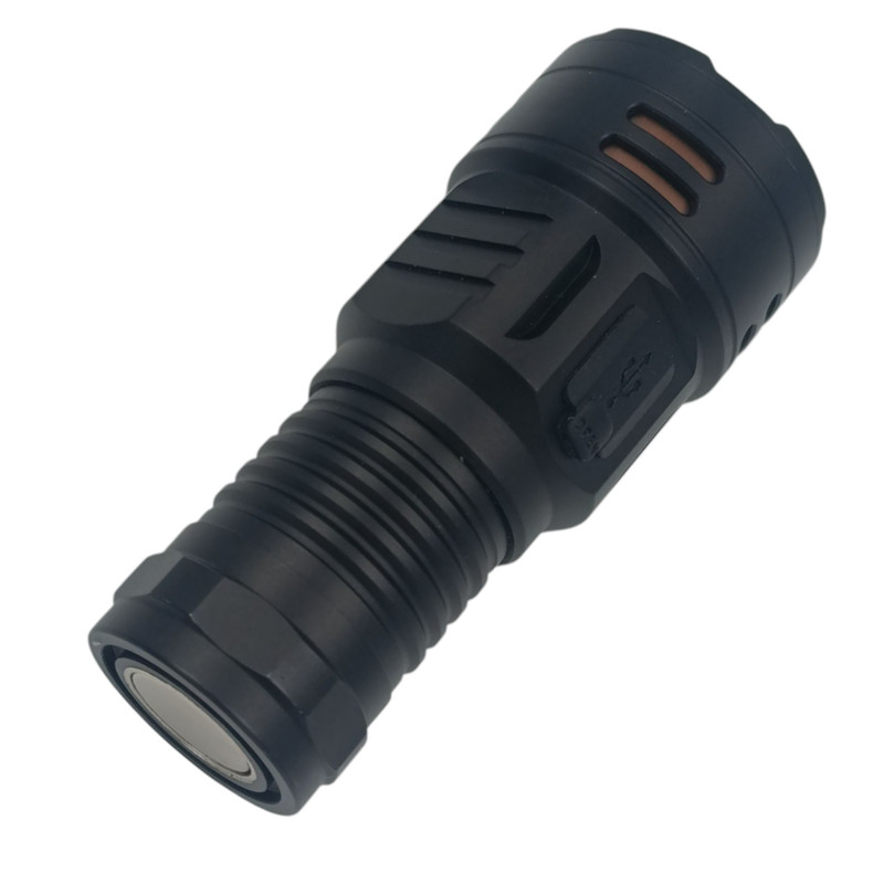 چراغ قوه دستی یئماو مدل YM-F71x رنگ نور مهتابی