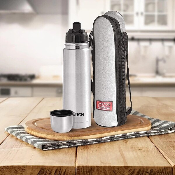 فلاسک میلتون مدل AM-1425 گنجایش 0.5 لیتر به همراه کاور