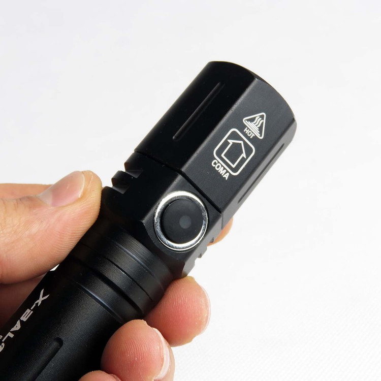 چراغ قوه دستی ایکس-بالوگ مدل X-Bal کد 2168 با نور مهتابی