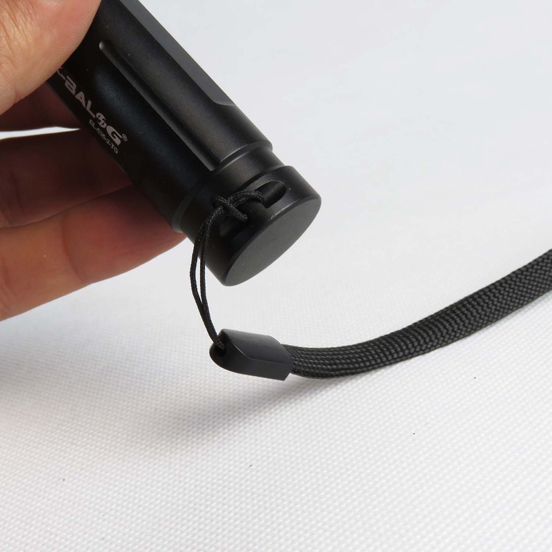 چراغ قوه دستی ایکس-بالوگ مدل X-Bal کد 2168 با نور مهتابی