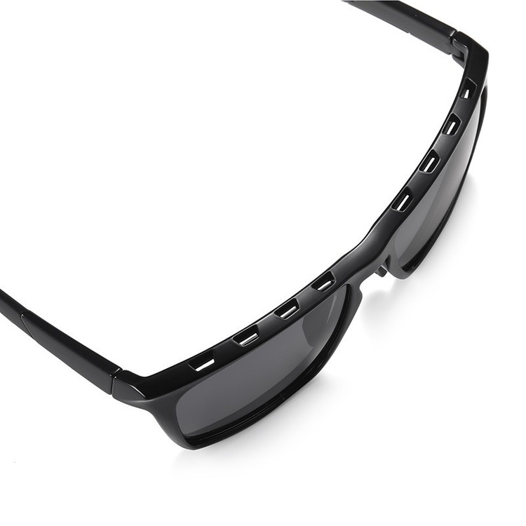 عینک آفتابی ورزشی آلبرت وگ مدل TR7515 Avantgarde Visionary