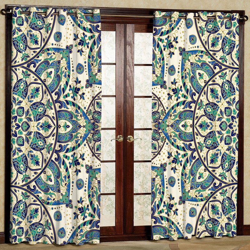 پرده مدل مخمل پانچی کد 1991 سایز 200x140 سانتی متر