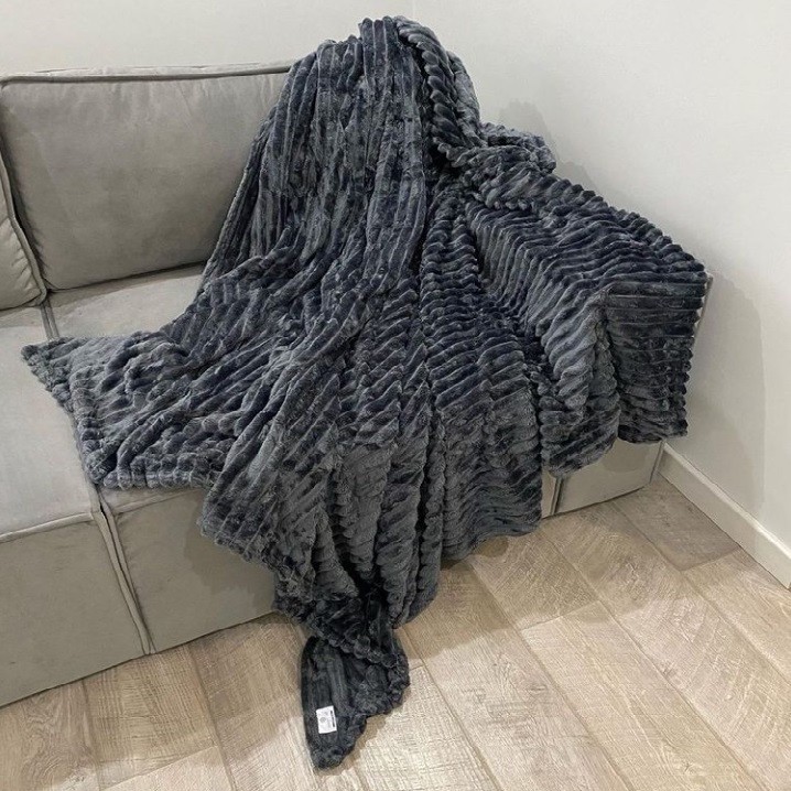 پتو مسافرتی مدل پلیسه سایز 150x220 سانتی متر